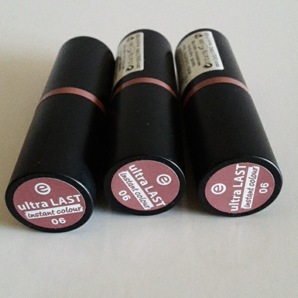 ESSENCE #6 D SEDUCTION LIPSTICK LOT - Picture 3 of 4